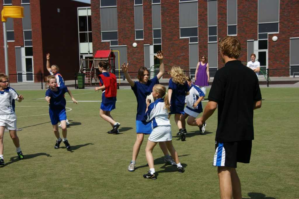 Korfbal D3 5 juni 2010.JPG